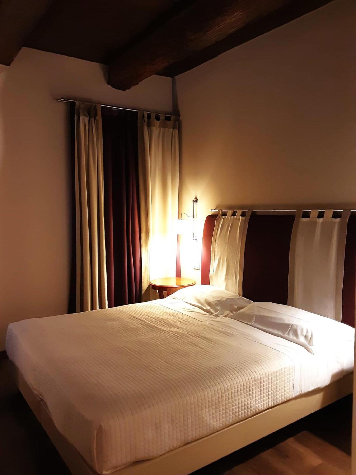 Hotel Antico Podere Propano Saluzzo Exterior foto
